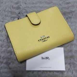 コーチ(COACH)の【新品】コーチ COACH 二つ折り財布  F11484(財布)