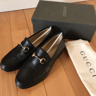 グッチ(Gucci)の【送料込美品】GUCCIローファー(ローファー/革靴)