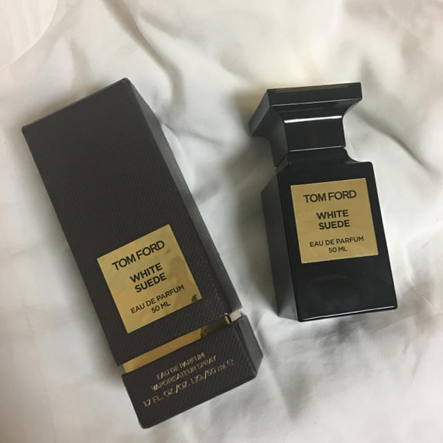 TOM FORD(トムフォード)のTOM FORD WHITE SUEDE 香水 コスメ/美容の香水(ユニセックス)の商品写真