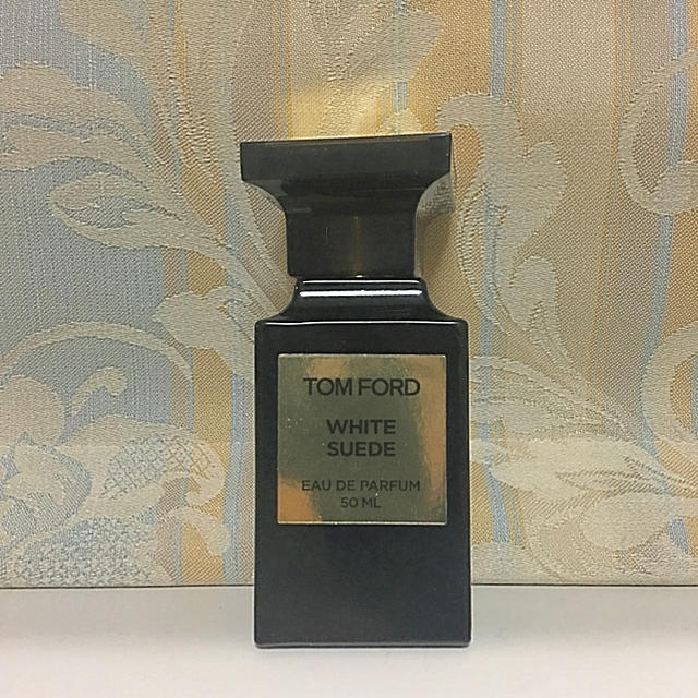 TOM FORD(トムフォード)のTOM FORD WHITE SUEDE 香水 コスメ/美容の香水(ユニセックス)の商品写真