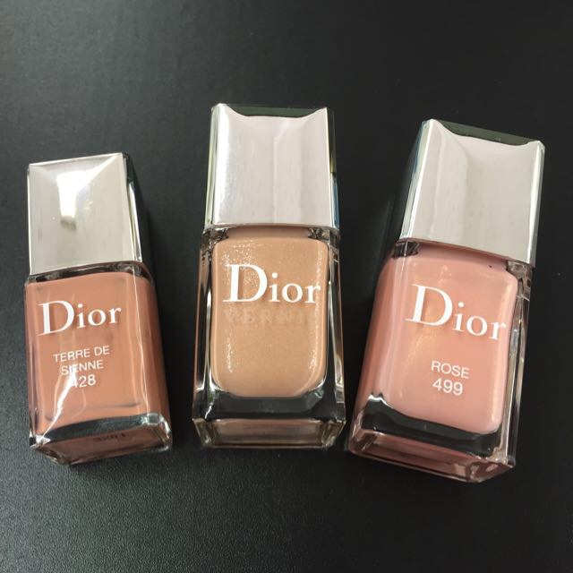 Christian Dior(クリスチャンディオール)のhanaju様 専用 コスメ/美容のネイル(マニキュア)の商品写真