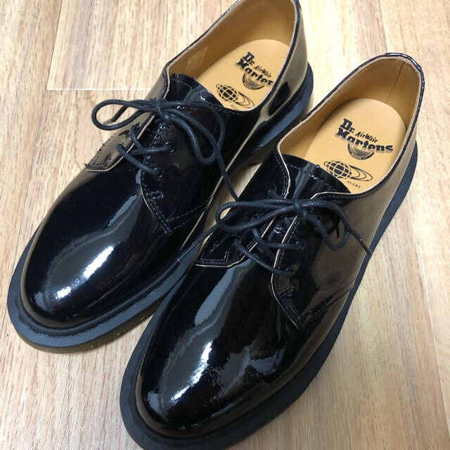 最も BEAMS×Dr. Martens 別注 パテント 3ホール - linsar.com