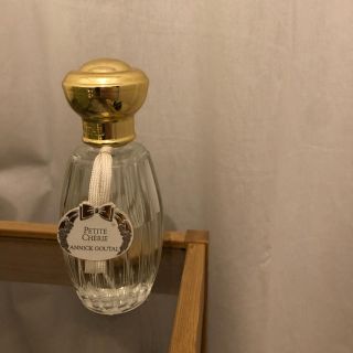 アニックグタール(Annick Goutal)のannic goutal プチシェリー(香水(女性用))