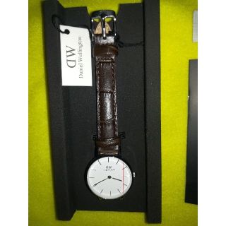 ダニエルウェリントン(Daniel Wellington)のDW  ダニエルウェリントン　28ミリ　クラシック　ペティット　ヨーク　(腕時計)