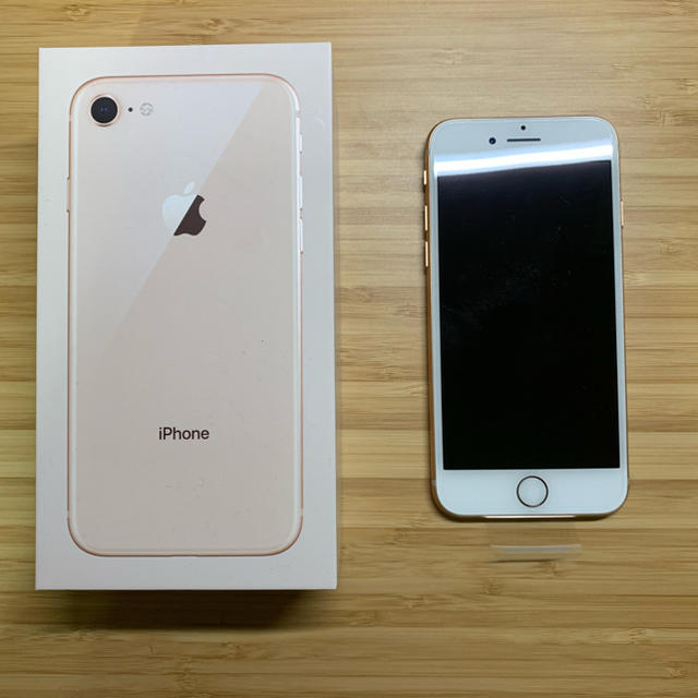 超特価 Apple iphone8 64gb docomo の通販 by ケー's shop｜アップル 