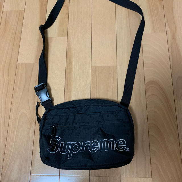 2018 supreme ショルダーバッグ  シュプリーム