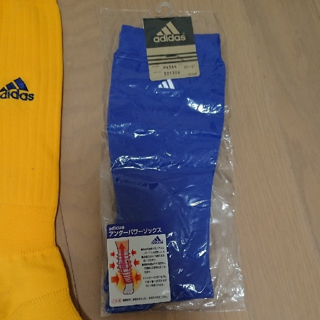 adidas(アディダス)のサッカーソックス 3足セット スポーツ/アウトドアのサッカー/フットサル(その他)の商品写真