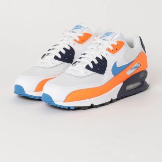 ナイキ(NIKE)のエアマックス90(スニーカー)