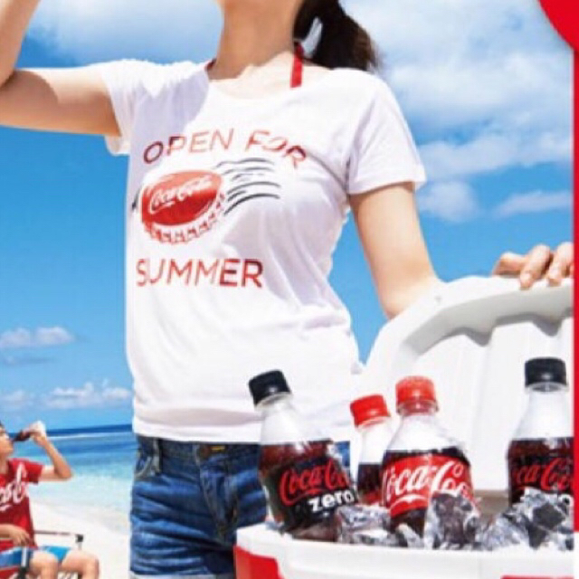 コカ・コーラ(コカコーラ)の【非売品】BEAMS×コカ・コーラサマーTシャツ レディースのトップス(Tシャツ(半袖/袖なし))の商品写真