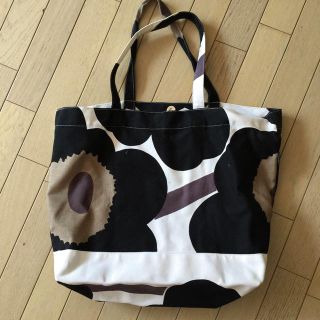 マリメッコ(marimekko)のマリメッコ トートバッグ 人気ブラック(トートバッグ)