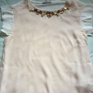 ザラ(ZARA)のZARA ビジュー付きカットソー(カットソー(半袖/袖なし))