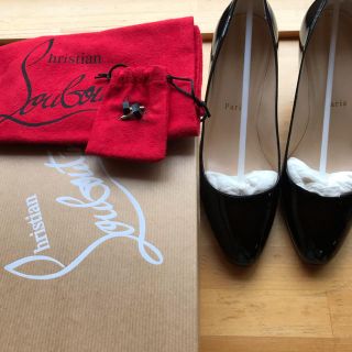 クリスチャンルブタン(Christian Louboutin)のクリスチャン ルブタン エナメル パンプス 37.5 24.0(ハイヒール/パンプス)