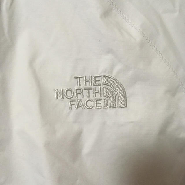 THE NORTH FACE(ザノースフェイス)の専用出品ノースフェイス ナイロンジャケット レディースのジャケット/アウター(ナイロンジャケット)の商品写真