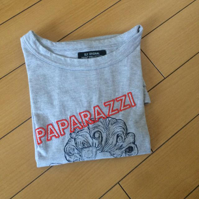 SLY(スライ)のPAPARAZZI♡Tシャツ レディースのトップス(Tシャツ(半袖/袖なし))の商品写真