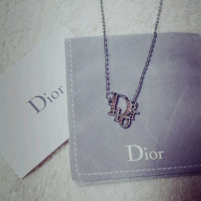 Christian Dior(クリスチャンディオール)の専用ページ レディースのアクセサリー(ネックレス)の商品写真