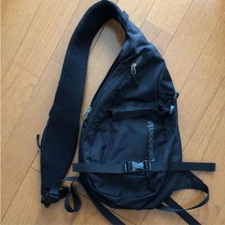 パタゴニア(patagonia)の最終値下げ！パタゴニア アトムスリング 梨花愛用(ボディーバッグ)