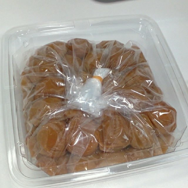 はちみつ味 南高梅 つぶれ梅 1kg  ３-⑯  実物画像です 食品/飲料/酒の加工食品(漬物)の商品写真