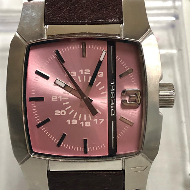 DIESEL(ディーゼル)のDIESEL/ディーゼル DZ-5100 クォーツ　ピンク　 稼働品 メンズの時計(腕時計(アナログ))の商品写真