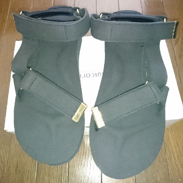 DEUXIEME CLASSE(ドゥーズィエムクラス)のSUICOKE SUEDE SANDAL★ブラック★新品 レディースの靴/シューズ(サンダル)の商品写真