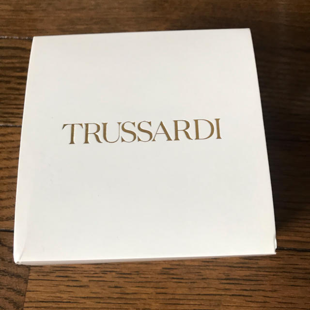 カテゴリ Trussardi 腕時計の通販 by ♡｜トラサルディならラクマ - レディース