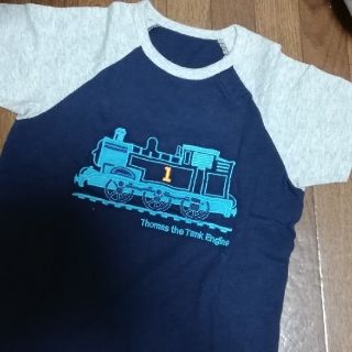 ユニクロ(UNIQLO)の新品きかんしゃトーマス　UNIQLO　半袖100cmTシャツ(Tシャツ/カットソー)