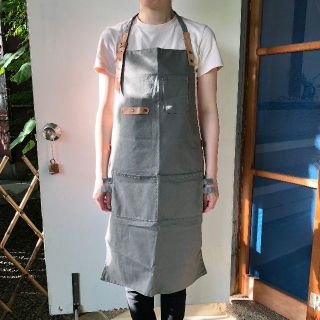 【新品】送料無料　ワークエプロン　作業用　男女兼用　カフェ カーキ メンズ(その他)