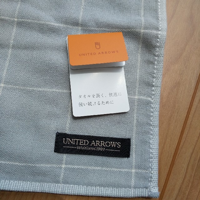 UNITED ARROWS(ユナイテッドアローズ)の新品 UNITED ARROWS ハンドタオル メンズのファッション小物(ハンカチ/ポケットチーフ)の商品写真