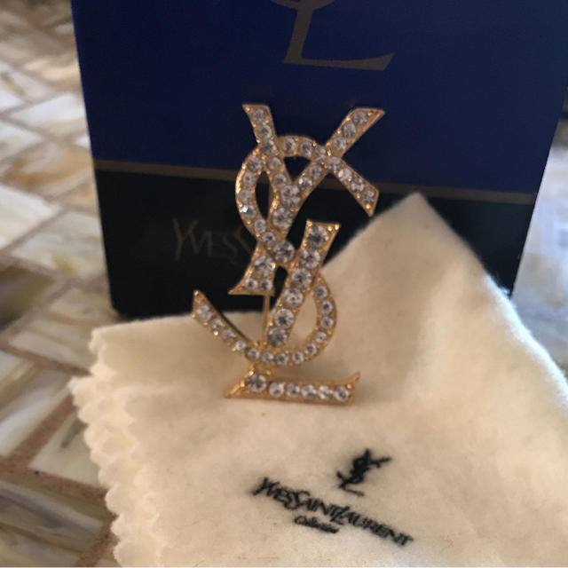 Saint Laurent - 値下げ 美品 イブサンローラン ブローチ Yves Saint Laurent の通販 by zakku0