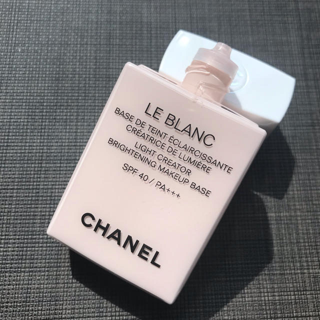 専用品 CHANEL シャネル ルブランベース下地 ルミエール 10 ROSE