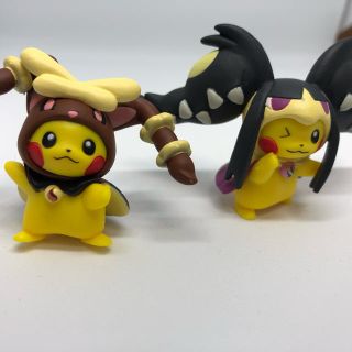 ポケモン(ポケモン)のメガポンチョを着たピカチュウ(キャラクターグッズ)