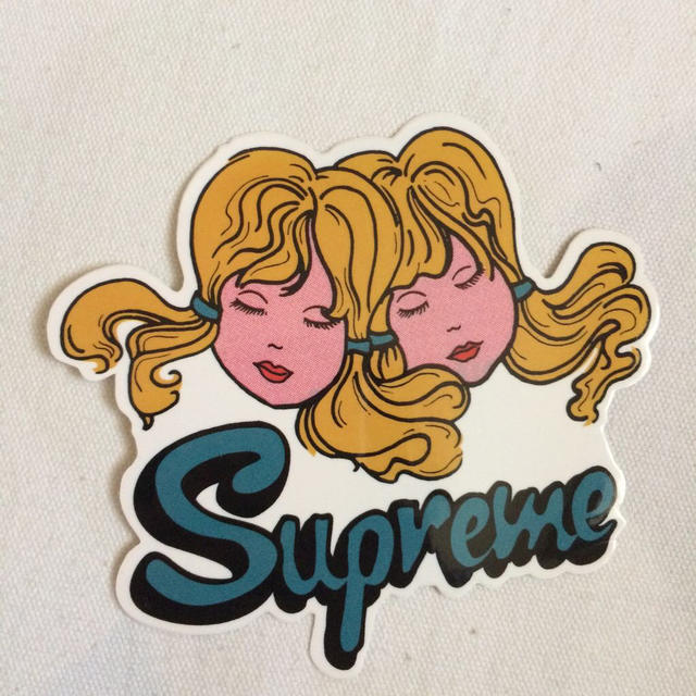 Supreme(シュプリーム)のSupreme ステッカー メンズのファッション小物(その他)の商品写真