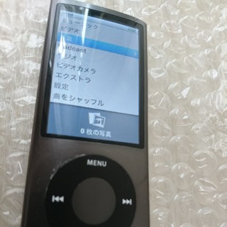 アップル(Apple)の【iPod nano】 第5世代 8gb ブラック(ポータブルプレーヤー)