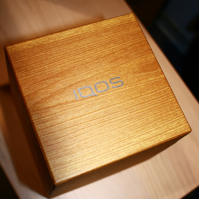 IQOS - iqos 木箱 灰皿 新品 未使用の通販 by よし's shop IQOS - iqos 木箱 灰皿 新品 未使用の通販 by よし's shop