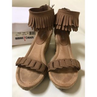 ミネトンカ(Minnetonka)の【美品】☆★MINNETONKA★☆   ウエッジソールサンダル 24cm(サンダル)