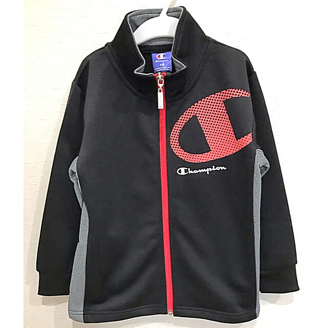 Champion(チャンピオン)の【新品 タグ付き】Champion チャンピオン ジャージ 110 男の子 キッズ/ベビー/マタニティのキッズ服男の子用(90cm~)(その他)の商品写真