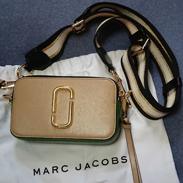 MARC JACOBS  ショルダーバッグ