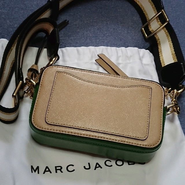 MARC JACOBS  ショルダーバッグ