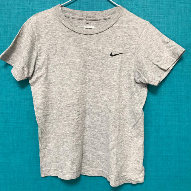 NIKE(ナイキ)のキッズ ナイキTシャツ キッズ/ベビー/マタニティのキッズ服男の子用(90cm~)(Tシャツ/カットソー)の商品写真