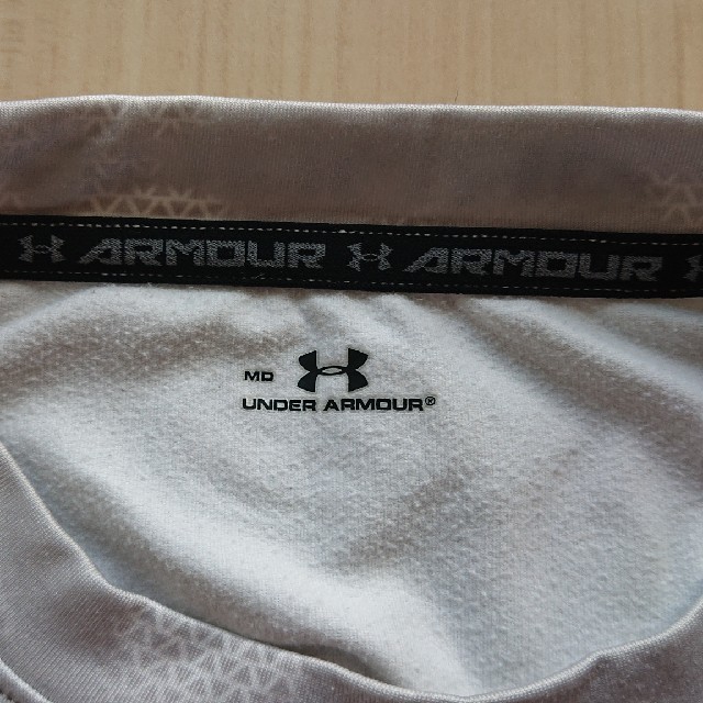 UNDER ARMOUR(アンダーアーマー)のUNDER ARMOURウェア スポーツ/アウトドアのランニング(ウェア)の商品写真