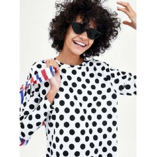 ザラ(ZARA)の【ZARA】ボリュームスリーブ ドット カットソー＊ロンT(Tシャツ(長袖/七分))