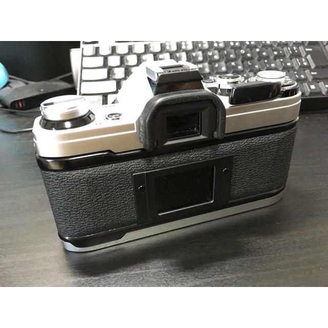 Canon(キヤノン)のフィルムカメラ キャノンAE-1 スマホ/家電/カメラのカメラ(フィルムカメラ)の商品写真