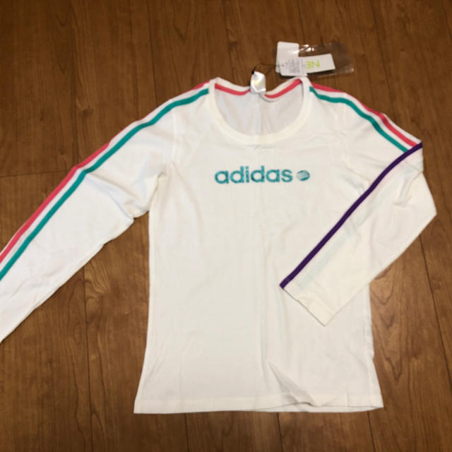 adidas(アディダス)のadidas レディース 長袖Tシャツ レディースのトップス(Tシャツ(長袖/七分))の商品写真