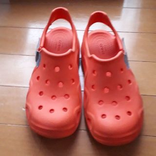 クロックス(crocs)のcrocsサンダル(サンダル)