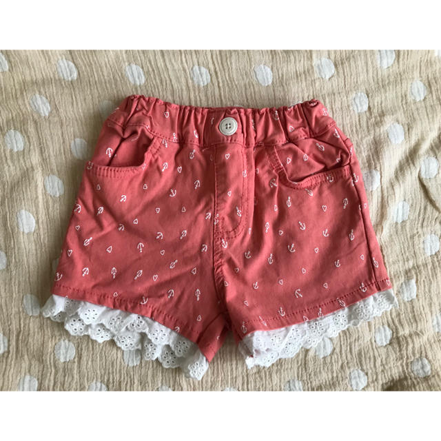 BeBe(ベベ)のBebe ショートパンツ 90 キッズ/ベビー/マタニティのキッズ服女の子用(90cm~)(パンツ/スパッツ)の商品写真