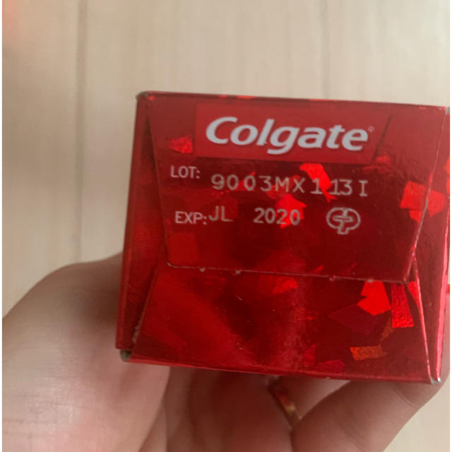 colgate ハイインパクト 70ml コスメ/美容のオーラルケア(歯磨き粉)の商品写真