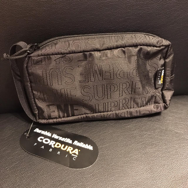 Supreme(シュプリーム)のsupreme organizer pouch メンズのバッグ(セカンドバッグ/クラッチバッグ)の商品写真