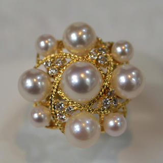 売却済み アコヤ真珠　フラワー ダイヤモンドリング　k１８(リング(指輪))