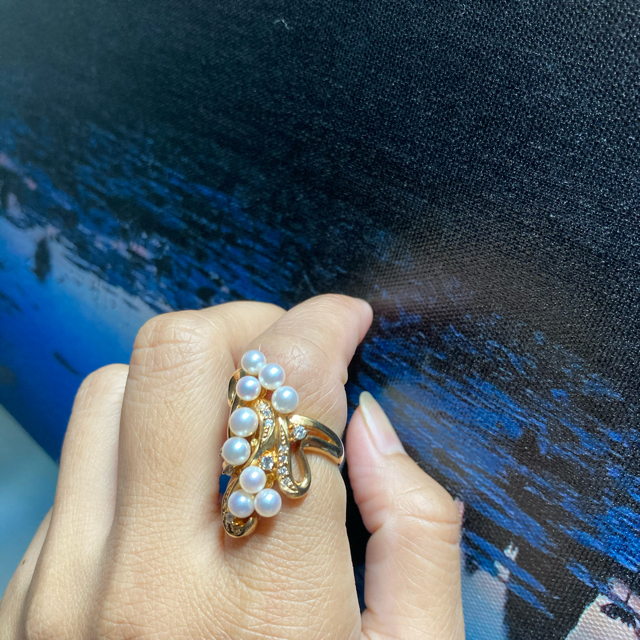 アコヤ真珠　ダイヤモンド　鳳凰の羽 デザインリング　フェザー k１８ レディースのアクセサリー(リング(指輪))の商品写真