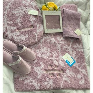 ローラアシュレイ(LAURA ASHLEY)のローラアシュレイ❤️【新品】トイレタリー🌹5点セット(トイレマット)