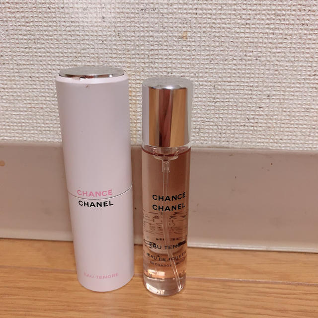 CHANEL 香水